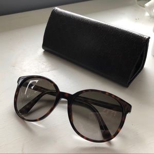 Gucci sunglasses
